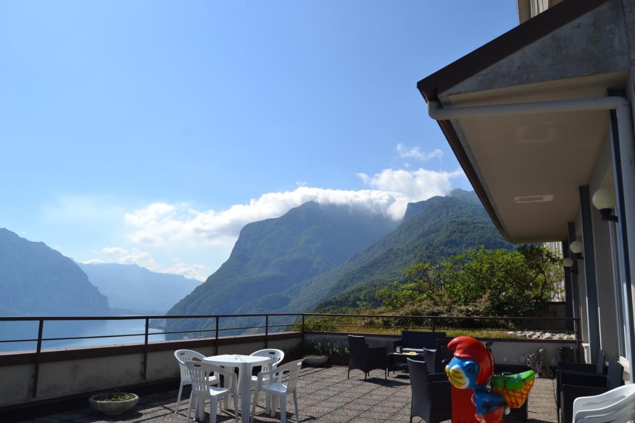 Appartamenti Lago Di Como Valbrona Luaran gambar